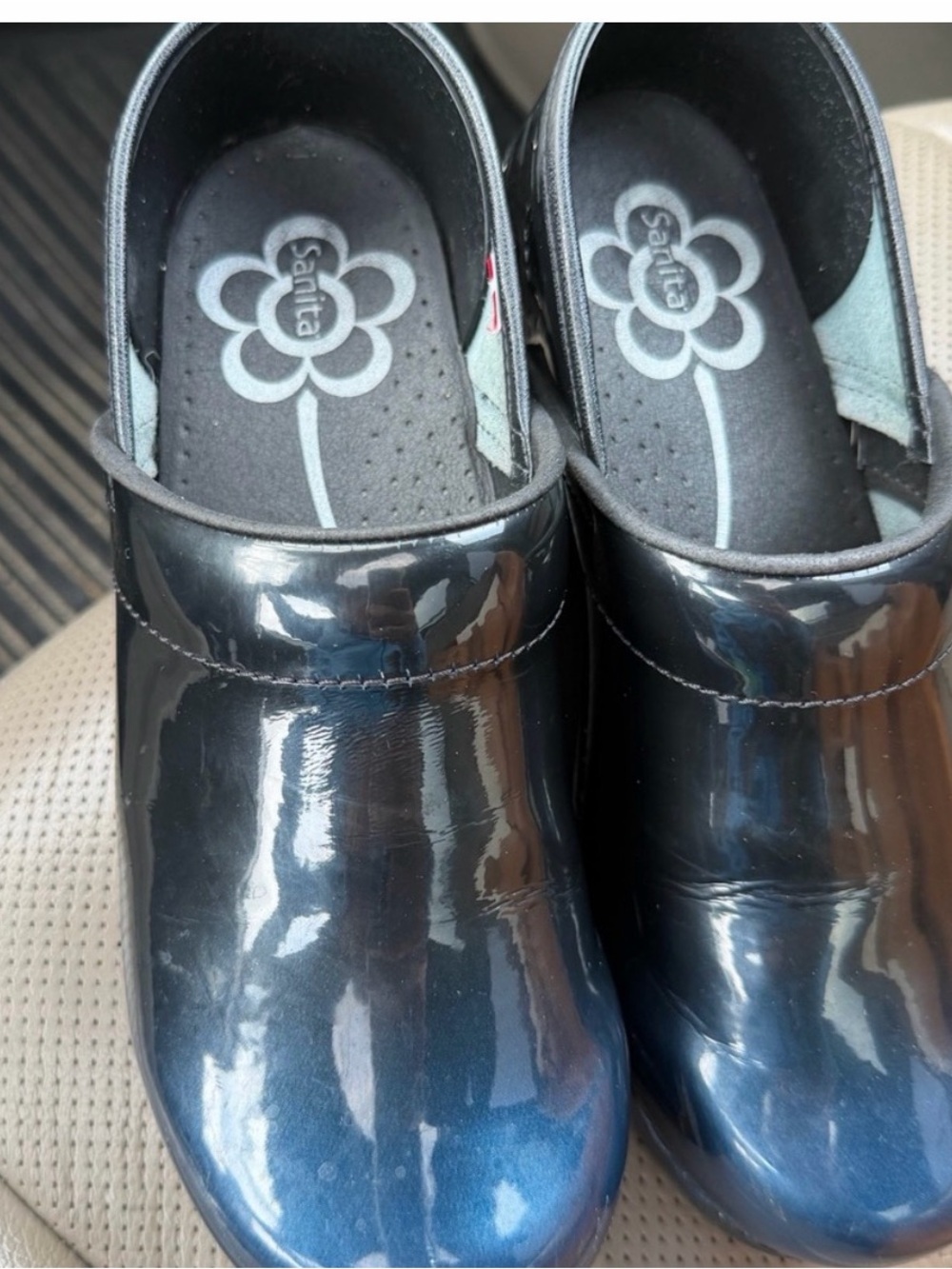 Sanita Patent Leather Navy/Black Clogs